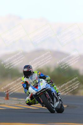 media/Sep-24-2022-CVMA (Sat) [[a45f954247]]/Race 10 Amateur Supersport Middleweight/